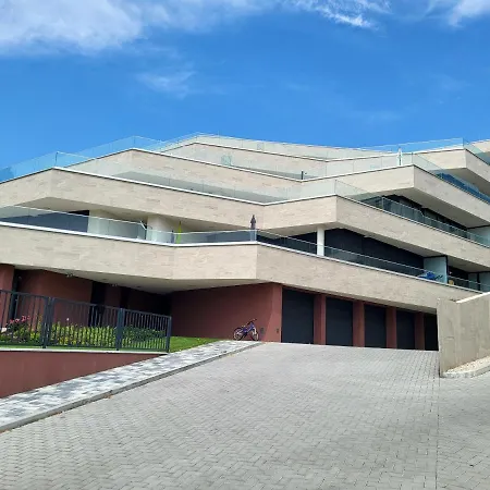 Ilk 2 דירה Alsóörs