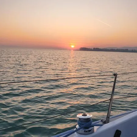 アパート Spilerapartman 2