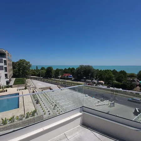 アパート Spilerapartman 2